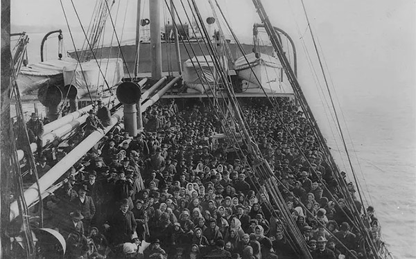 [Immigrants arrive in America]