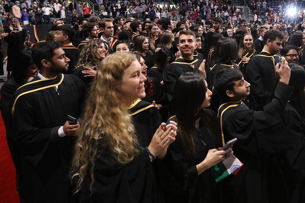 Photograph of graduates at Queen's convocation