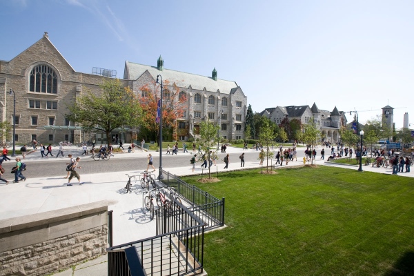 [Queen's University]