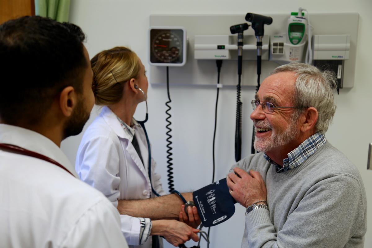 [Standardized Patient program]