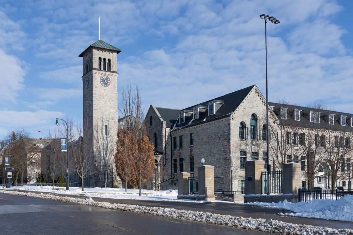 Grant hall clocktower on Queen's campus during the winter