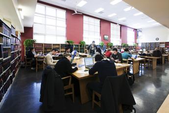 Students in Lederman Law Library