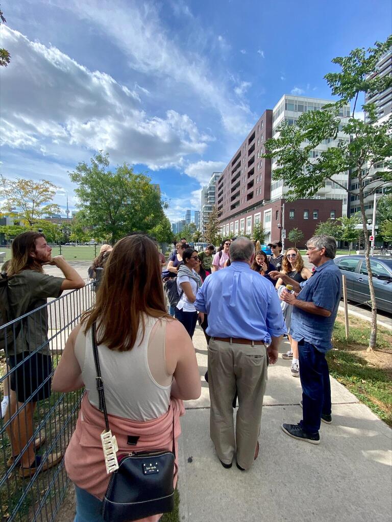 Walking tour in London Ontario