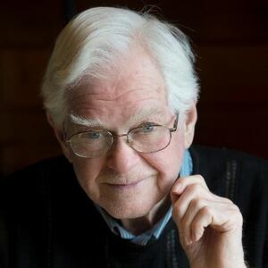 [Photo of Dr. Gerald Hodge]