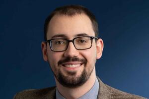 Dr. Nick Revington