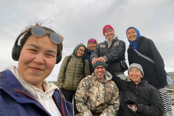 CBC highlights Dr. Mark Stoller's Hivumuuniaqtugut Oral History Project