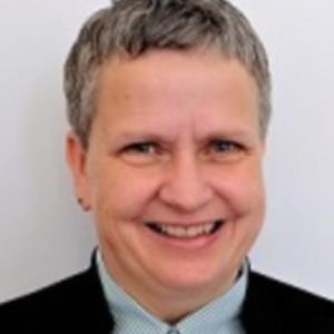 Headshot of Alison Cummings