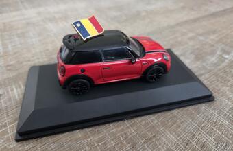 Özlem starting a new journey in “Queen’s Mini”