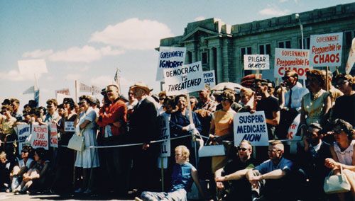 Saskatchewan Doctor's Strike, Saskatchewan Archives Board R-A12109-4