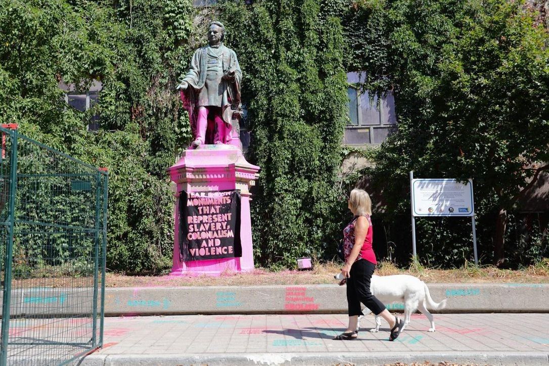 Sir John A. MacDonald statue