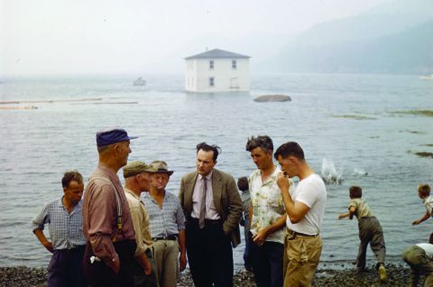 Moved by the State: Forced Relocation and a Good Life in Postwar Canada