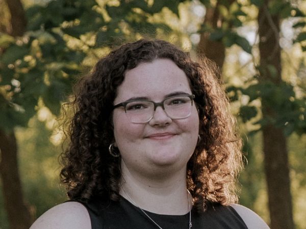 Image of Rhianna Grove