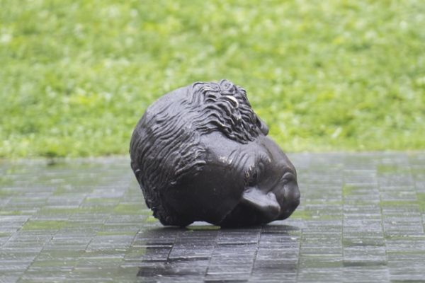 Image of the beheaded statue of Sir John A. Macdonald in Montreal