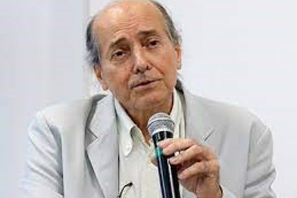 Dr. Naomar Almeida Filho