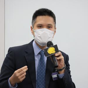 Alex C.F. Ho Headshot