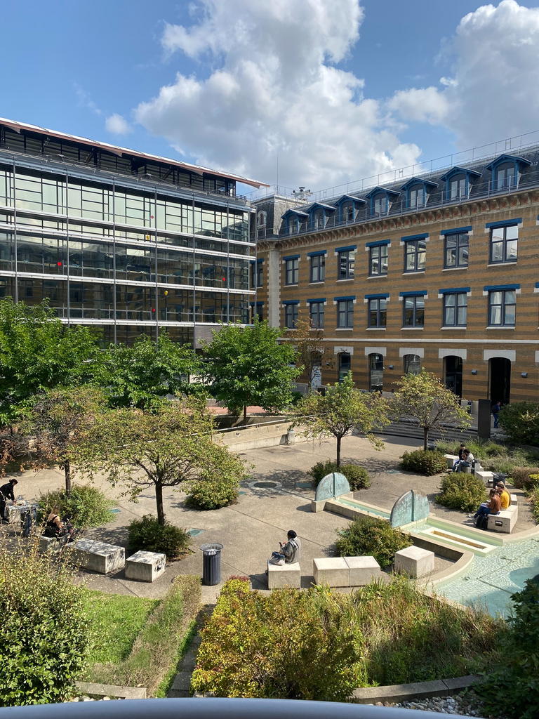 French campus courtyard