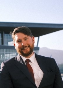 Headshot of Derek Esau