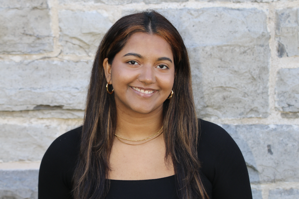 Chrishella Senadeera portrait