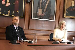 Jim Banting and Nancy Harrison at Richardson Hall