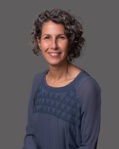 Nancu Dionne headshot