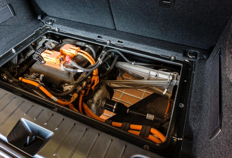 Battery in electric vehicle