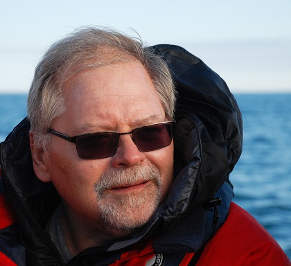 John Smol in Northwest Passage (2), click for high res image