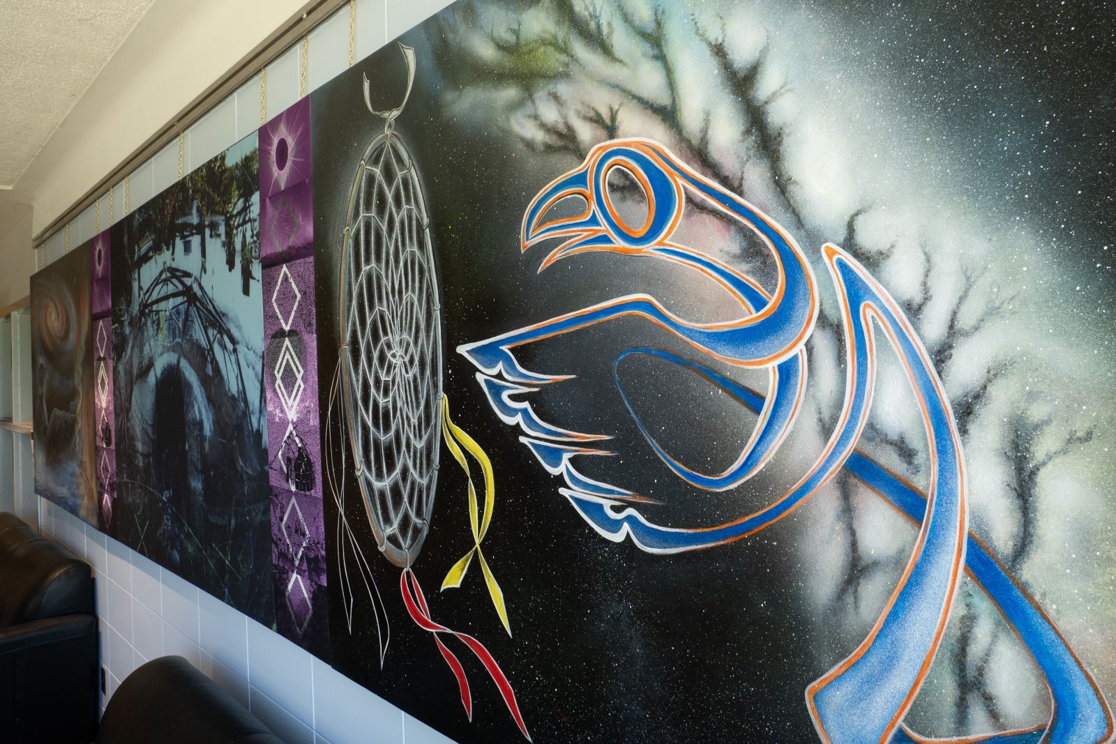 The art is created by Quinn ᓂᑳᓐ ᓅᑎᓐ Hopkins and Will Morin.
