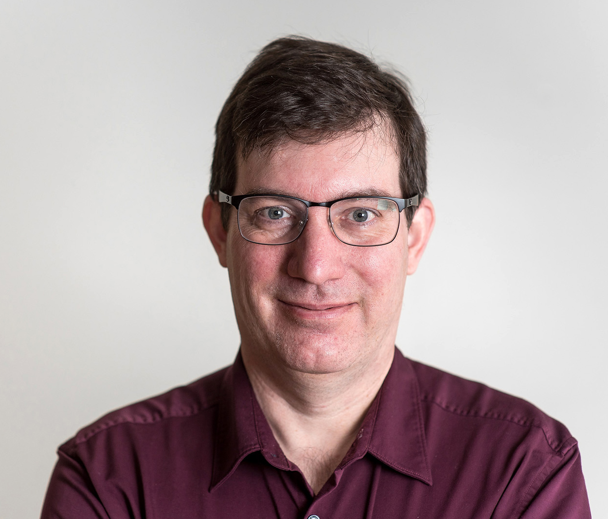 Prof. Robert Knobel