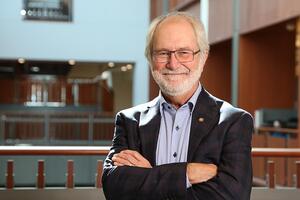 Principal Patrick Deane headshot