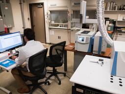 Isotape Ratio Mass Spectrometer