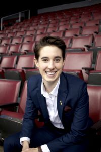 Photo of Jennifer Reynolds smiling