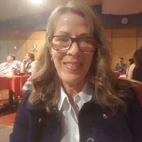 Image of Lynda Crowley-Cyr SFHEA