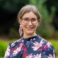 Image of Stephanie Falconer