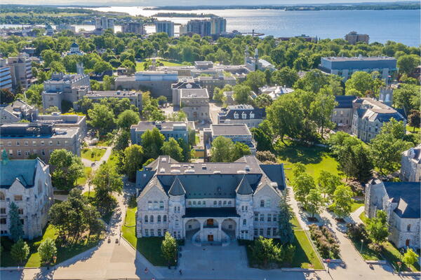 Queen's University