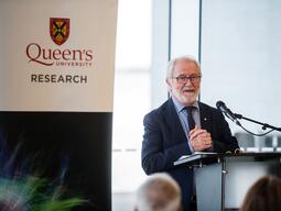 Principal Patrick Deane welcomed Queen’s research award recipients.