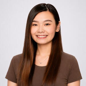 Headshot of Beatrice Yeung