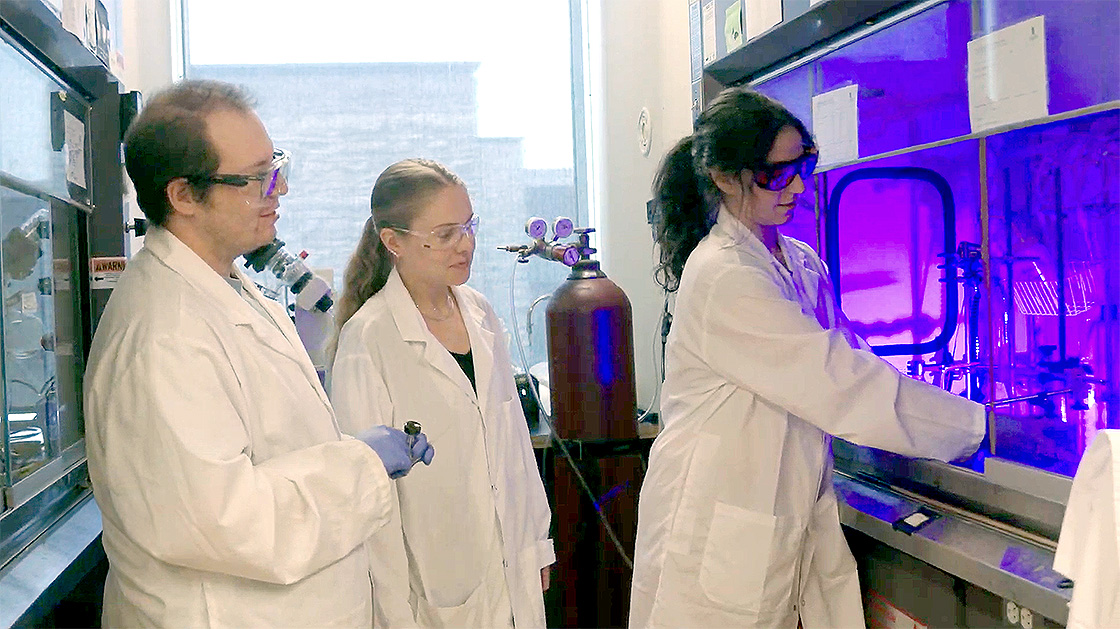 [three student researchers in Crudden lab]