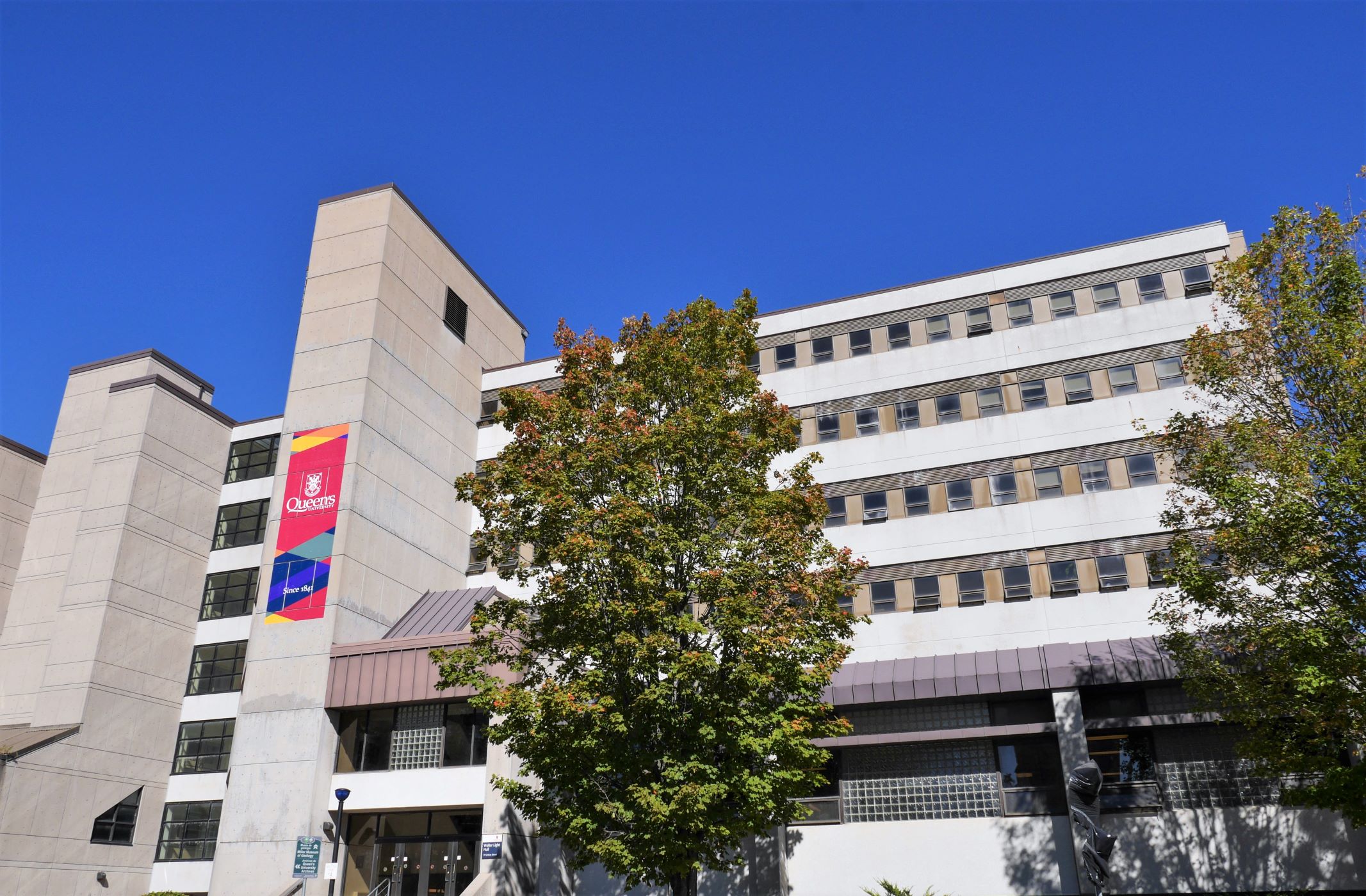 Electrical and Computer Engineering Queen's Homesite