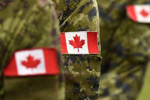 Canadian military uniforms