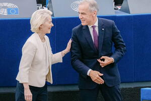 European Commission President Ursula von der Leyen and Canadian Prime MinisterMark Carney