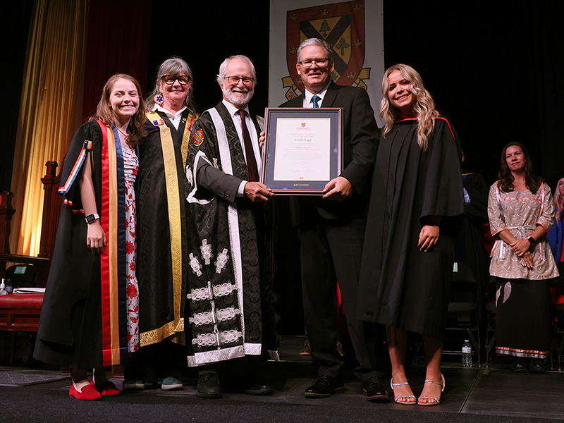 Brad Clapp receiving Baillie Award