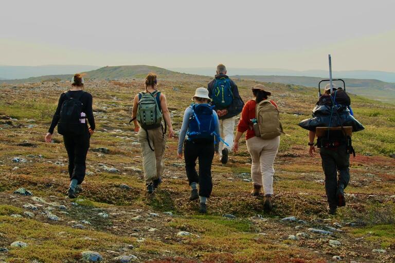 Hi ho hi ho, it's off to work we go...!