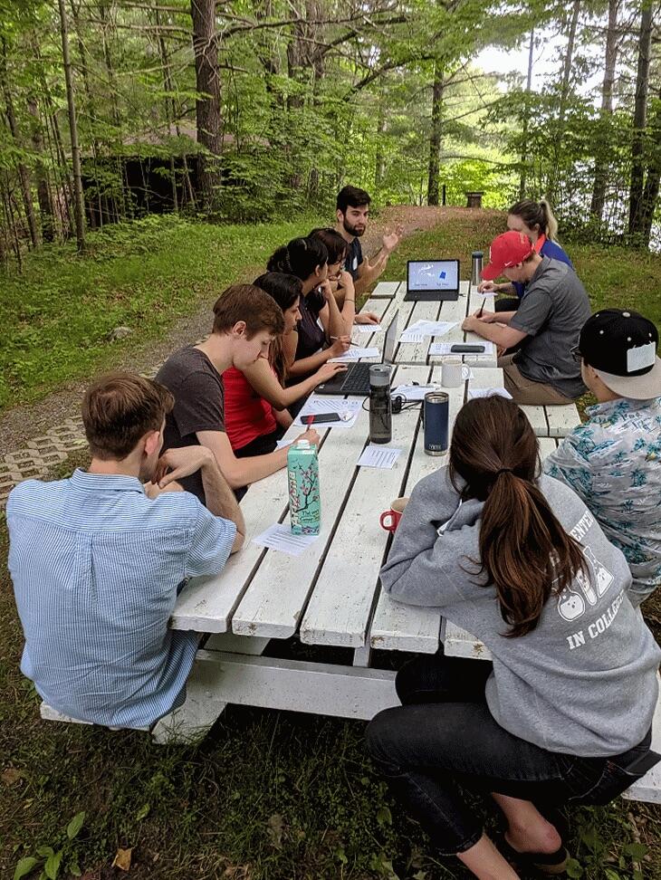 Presentation at CREATE-MAPS student retreat at Elbow Lake (2019).