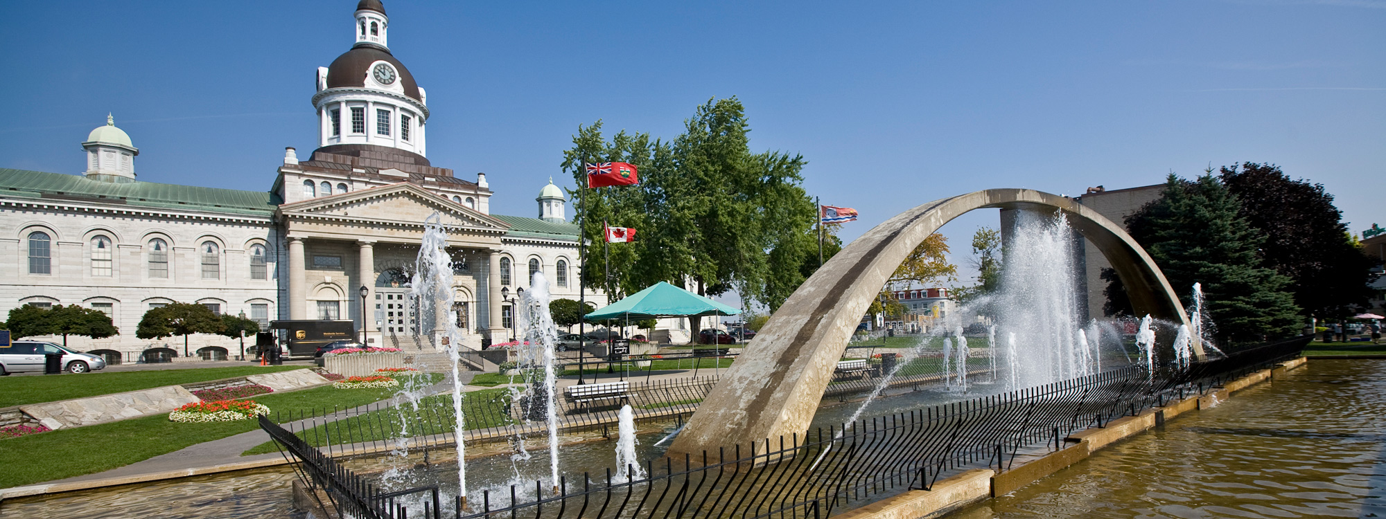 Queen's University campus looking south